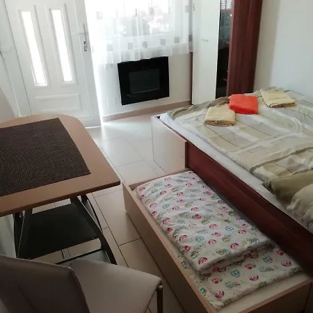 Appartamento In Siofok/balaton 38128 *